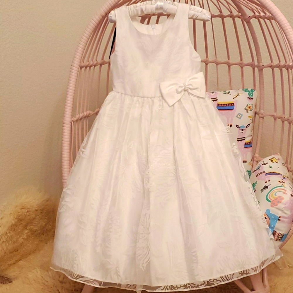 White formal girls dress